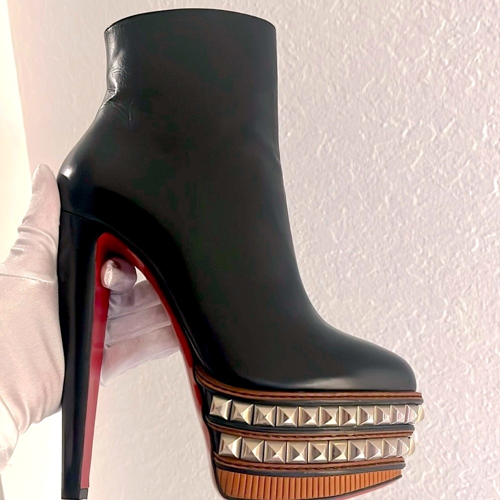 CHRISTIAN LOUBOUTIN BLACK LEATHER FAOLO PLATFORM BOOTS SZ 40 NEW